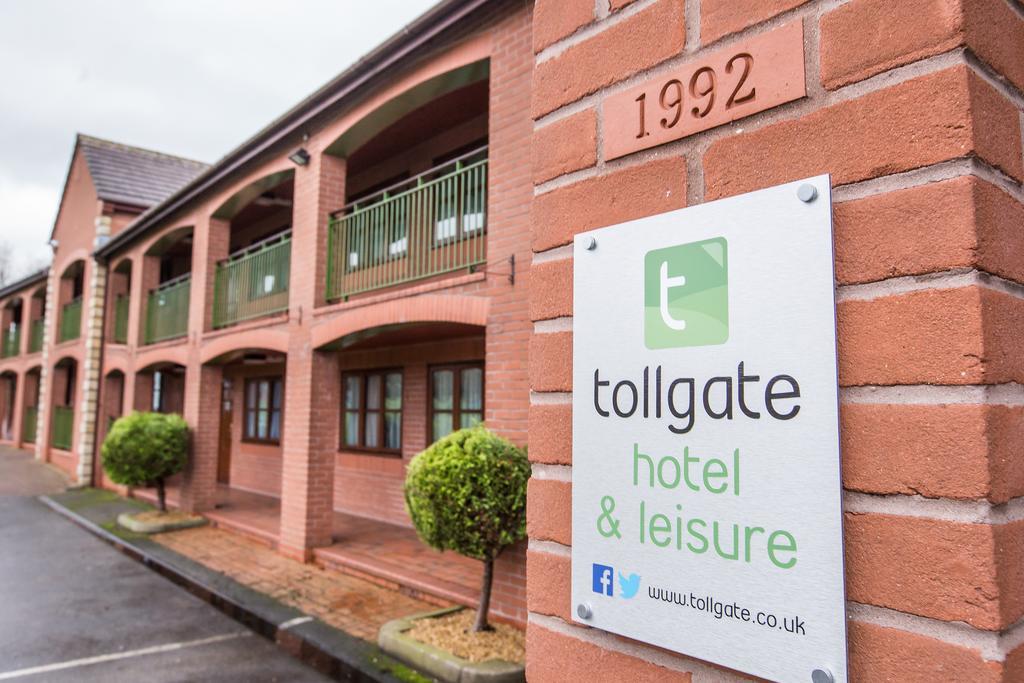 Tollgate Hotel & Leisure Stoke-on-Trent Bagian luar foto